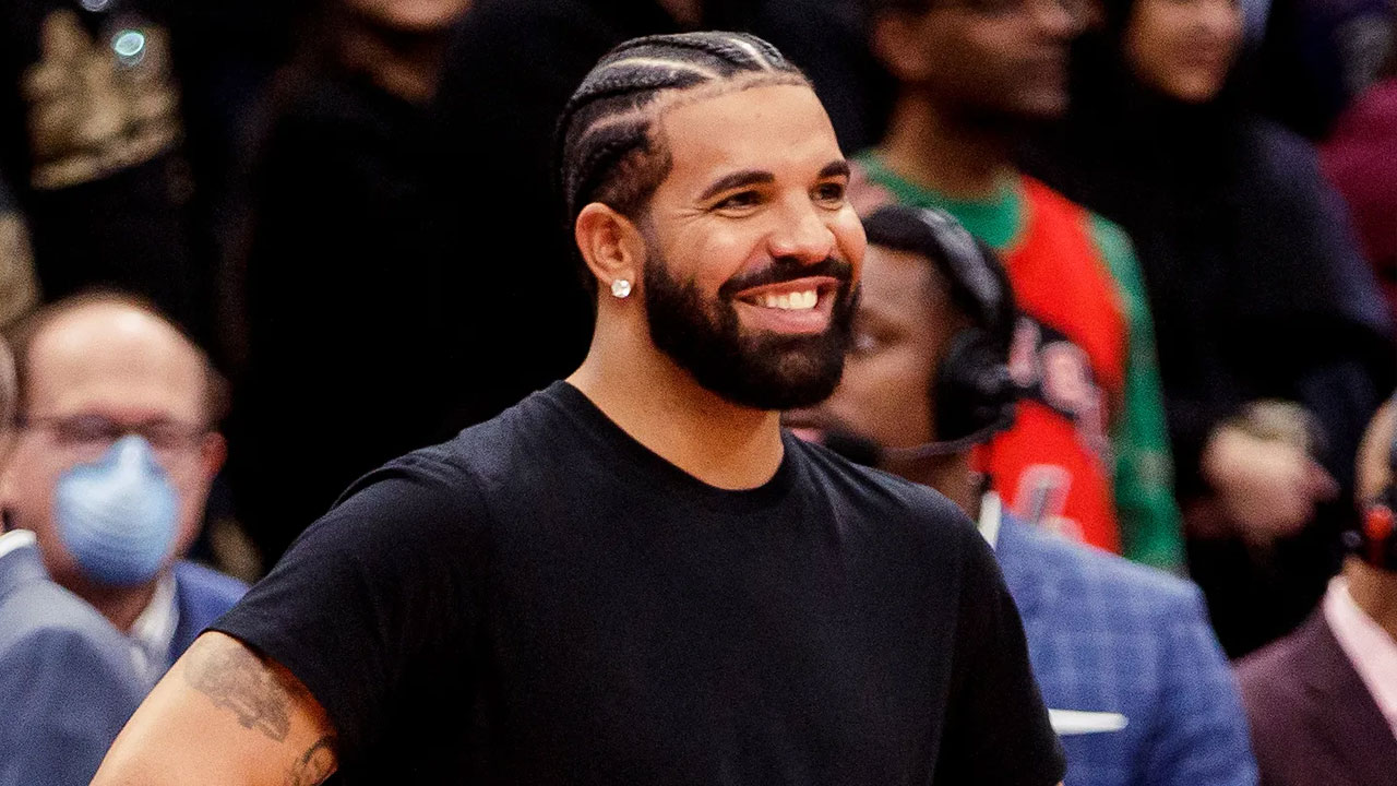 UMG faces more wrath from their top star rapper Drake